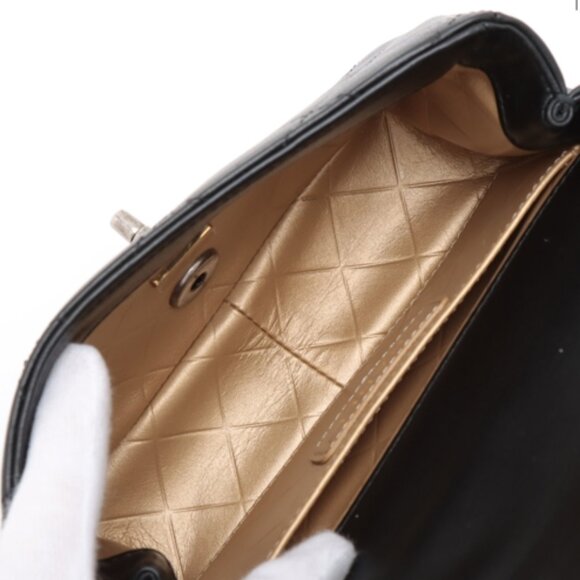 Chanel Mini Matelasse Lambskin Single Flap Single Chain Bag - COA Included - Picture 7 of 12